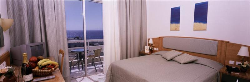 Hotell Semiramis 4*